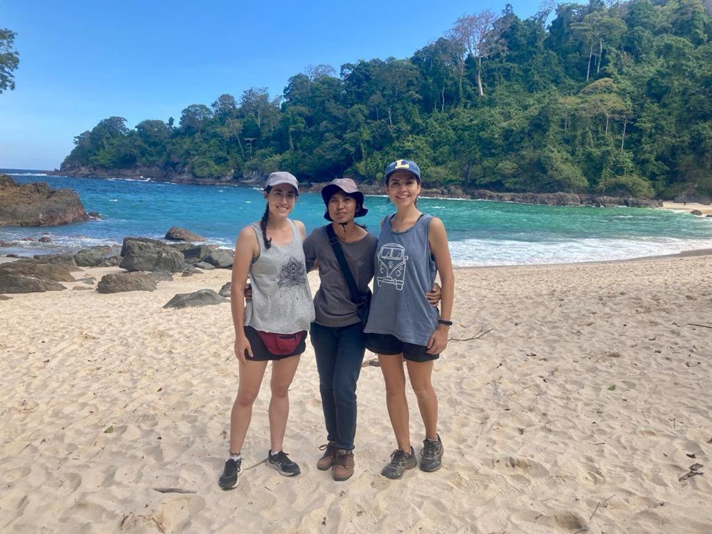 Adventure Turtle Homestay Meru Betiri Sarungan Екстер'єр фото